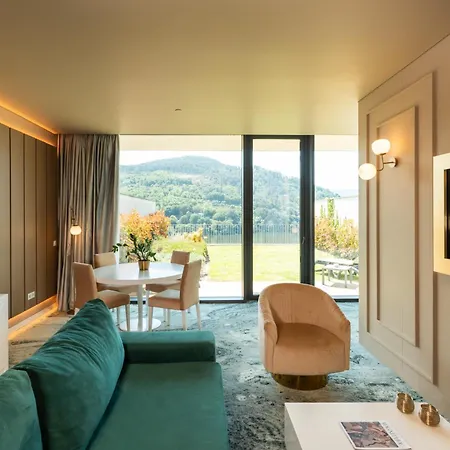 Douro Royal Valley & ריבה דורו