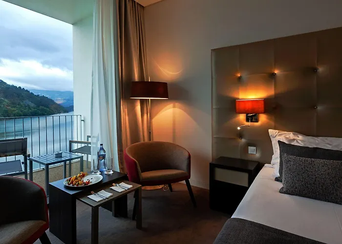 Douro Royal Valley & 5* Ribadouro